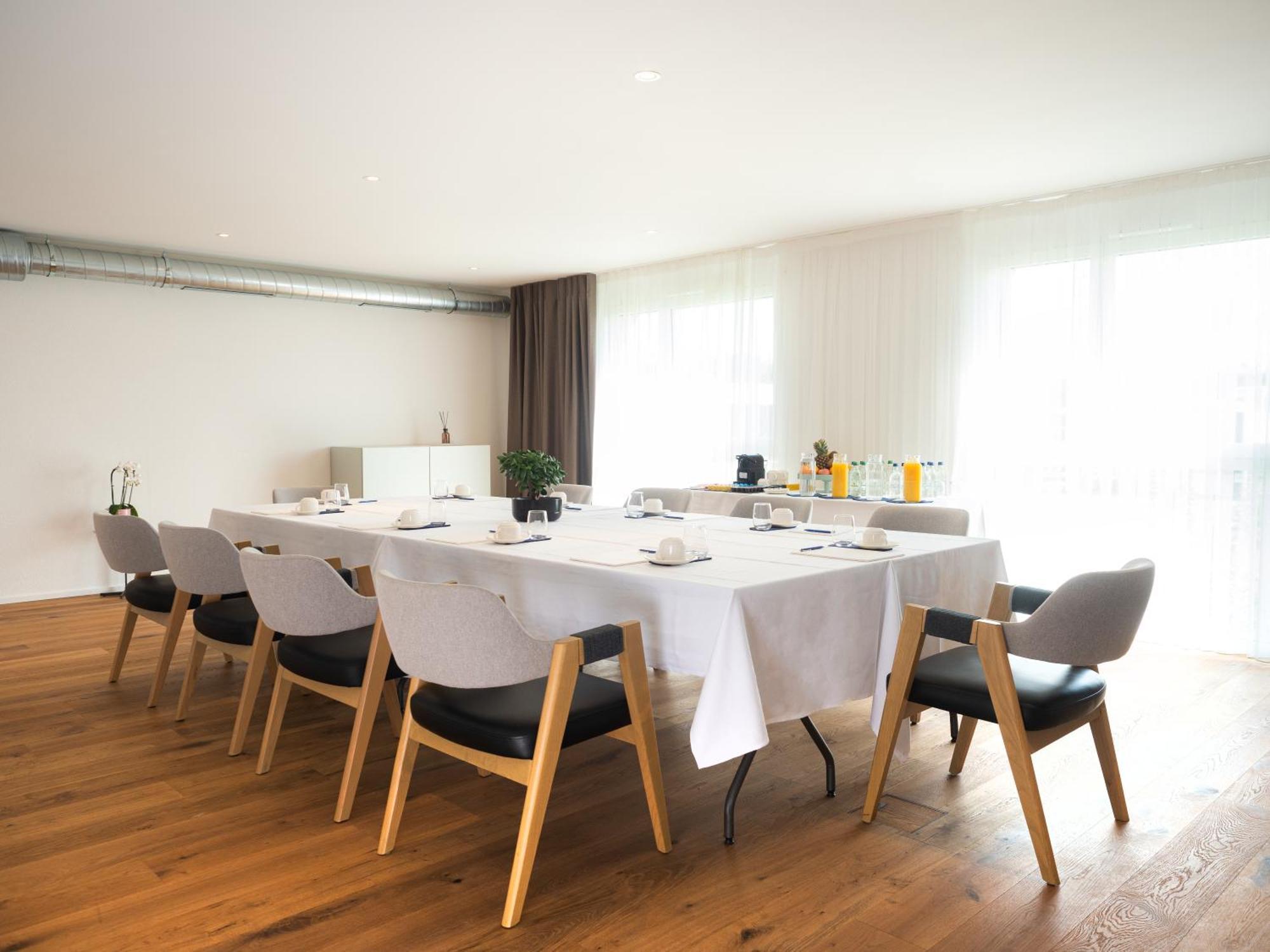 Lms - La Maison Suisse - Doettingen Dottingen Екстериор снимка